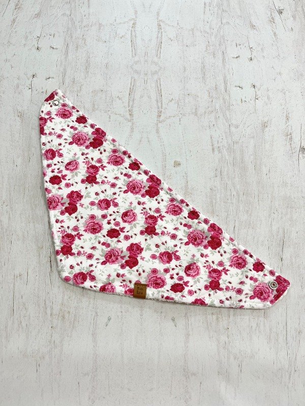 Producto - Bandana Toalla FLORES ROSA