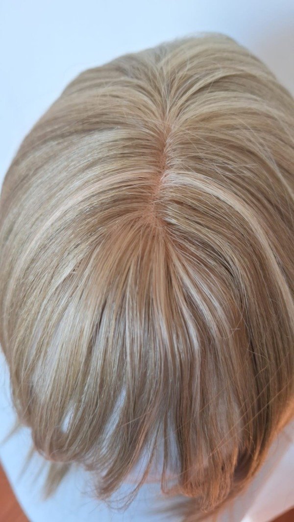 Producto - Peluca Rubia Corta Kanekalon