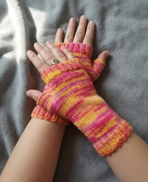 Producto - Mitones lisos largos