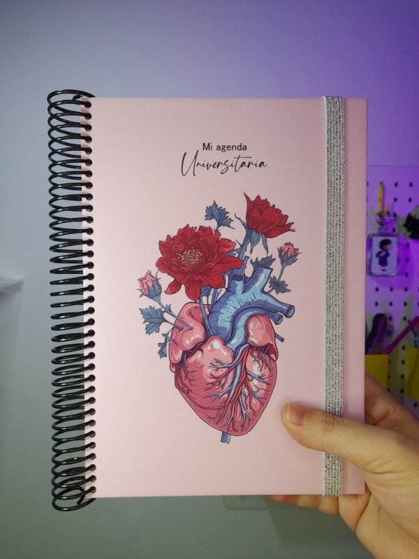 Producto - Agenda Universitaria 2026 con tapa personalizada y elástico