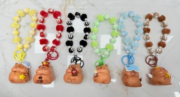 Producto - Llaveros Capybara adorno (WA-0022)