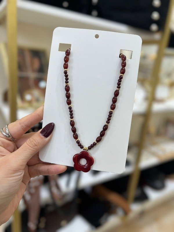 Producto - Collar Bordo Margarita