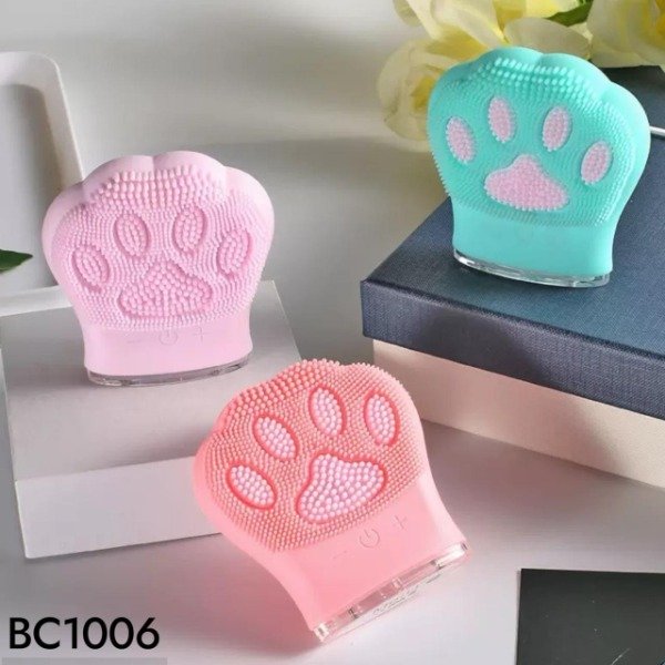 Producto - Cepillo de limpieza Facial de silicona con forma de Pata   COLOR ROSA