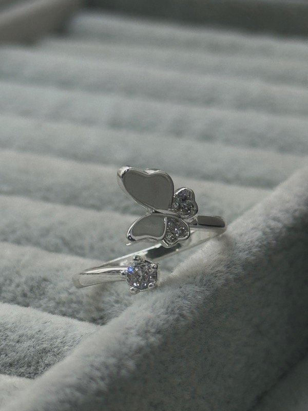 Producto - Anillo Silver - Mariposa white