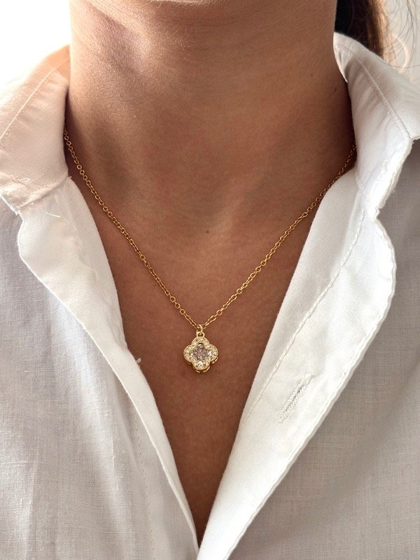 Producto - Collar dorado clover cristal