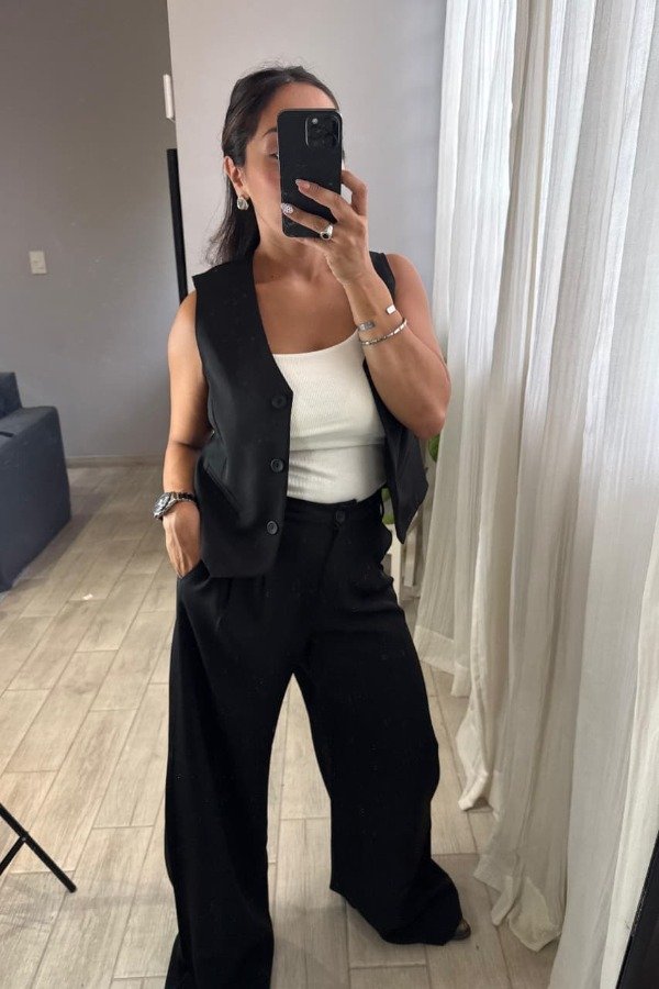 Producto - Chaleco Jango Negro // 27.900 TRANSF