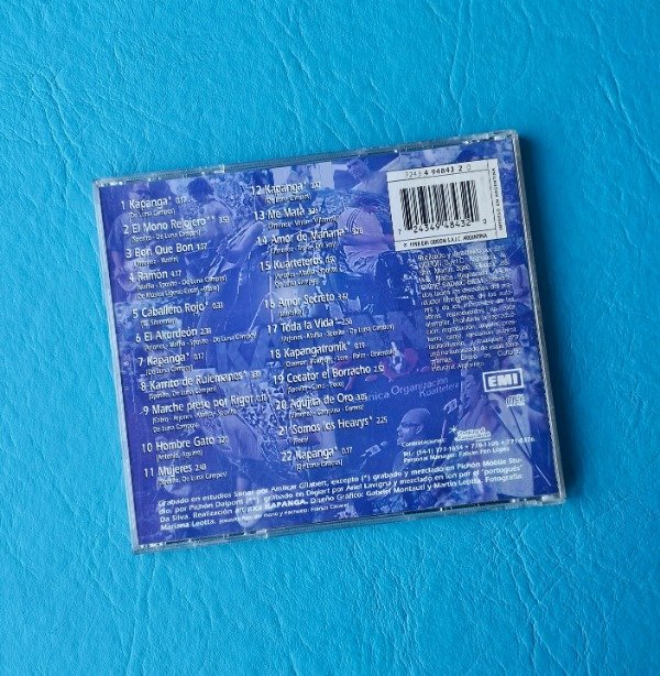 Producto - KAPANGA ''A 15 cm De La Realidad'' - 1