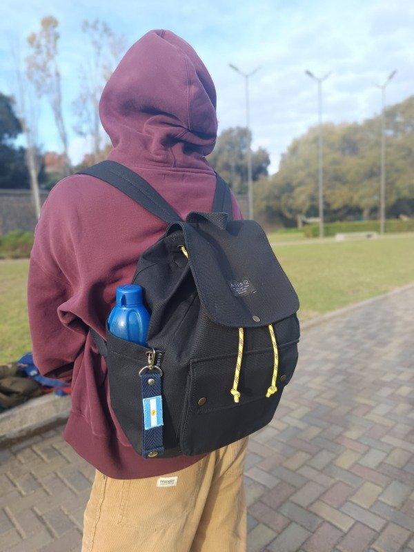 Producto - Mochila viajera negra