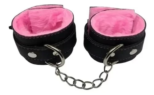 Producto - ESPOSAS DE CUERO CON MOSQUETON Y PELUCHE - CON PELUCHE ROSA