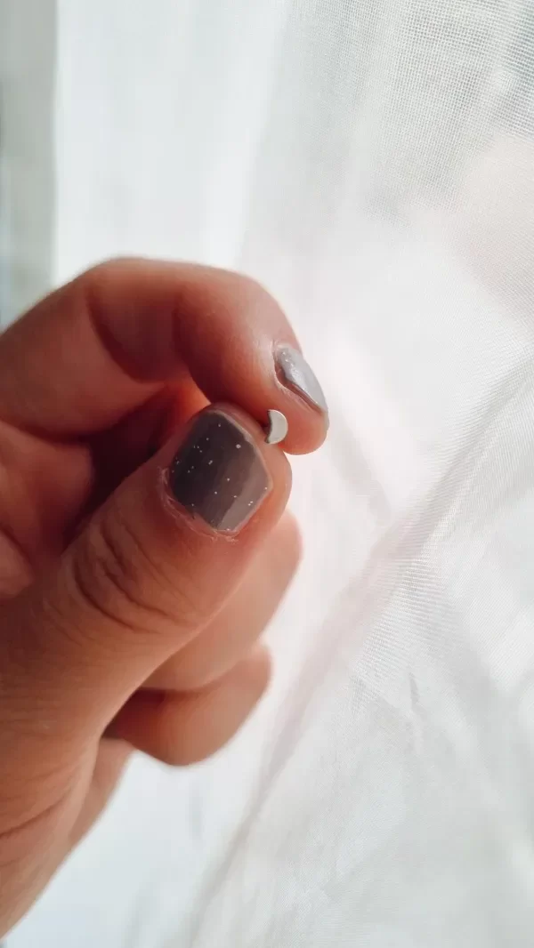 Producto - Piercing luna chata labret aq