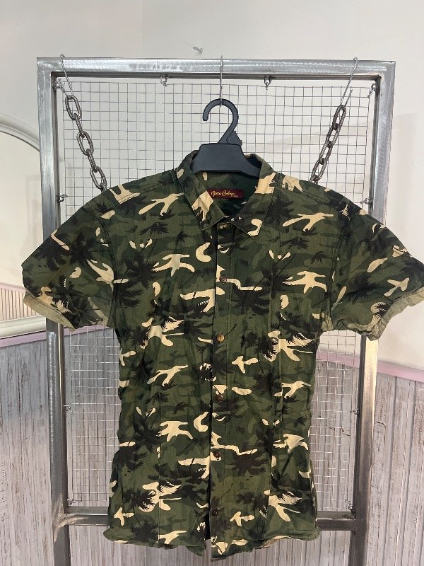 Producto - Camisa //islas// talle M