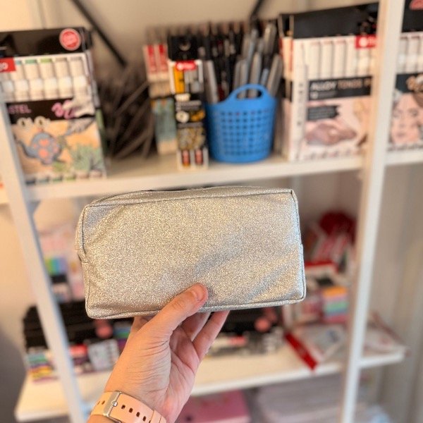 Producto - Cartuchera cofre glitter plateado