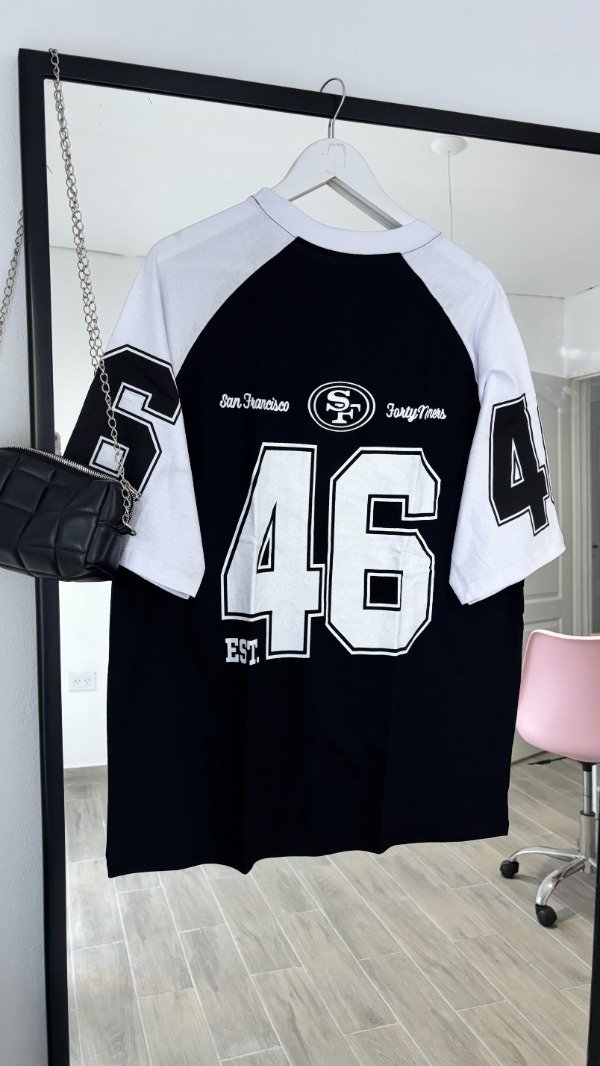 Producto - Remeron boxy 46 negro
