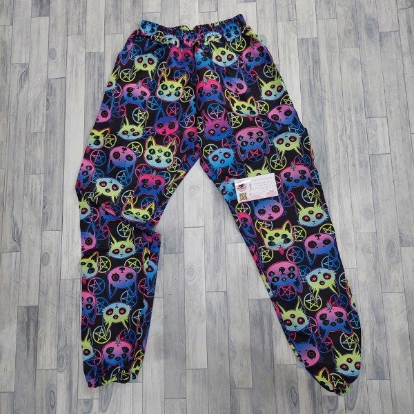 Producto - Jogger cat gotic nena