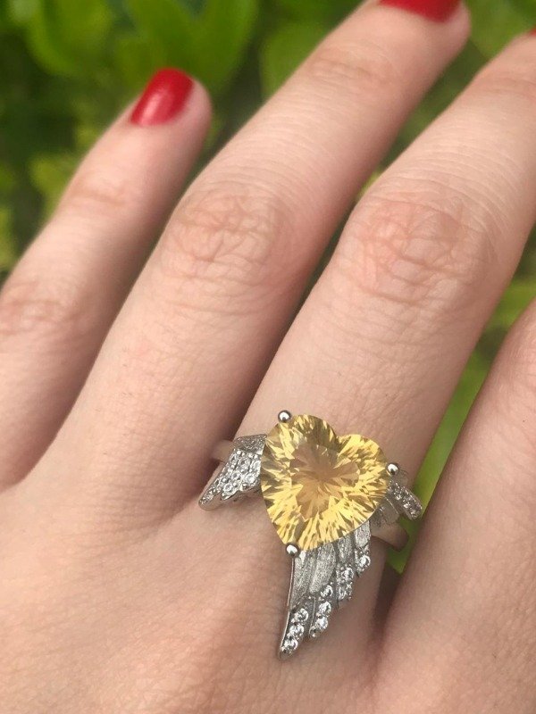 Producto - ANILLO CORAZÓN ALADO CITRINO FACETADO PLATA 925