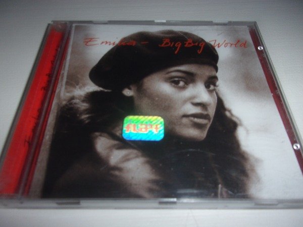 Producto - CD EMILIA BIG BIG WORLD ARG  SYNTH POP R and B L52