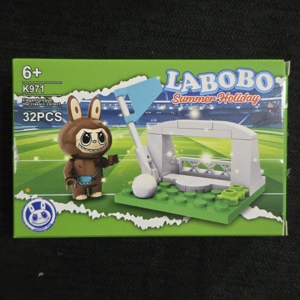 Producto - Lego: Labubu Summer Holiday (modelo 8) [chico]