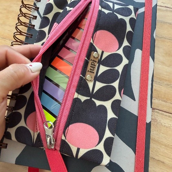 Producto - Cartuchera + AGENDA sober