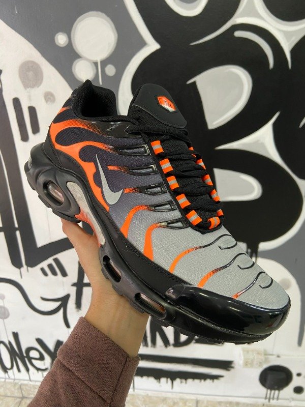 Producto - ZAPAS NIKE AIR MAX TN