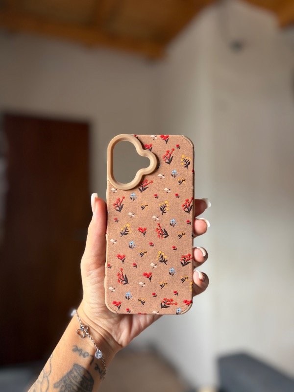 Producto - CASE GAMUZA FLORCITAS BABY