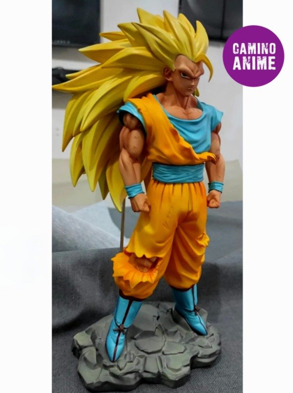 Producto - GOKU SSJ3 30CM DE ALTURA (4420)