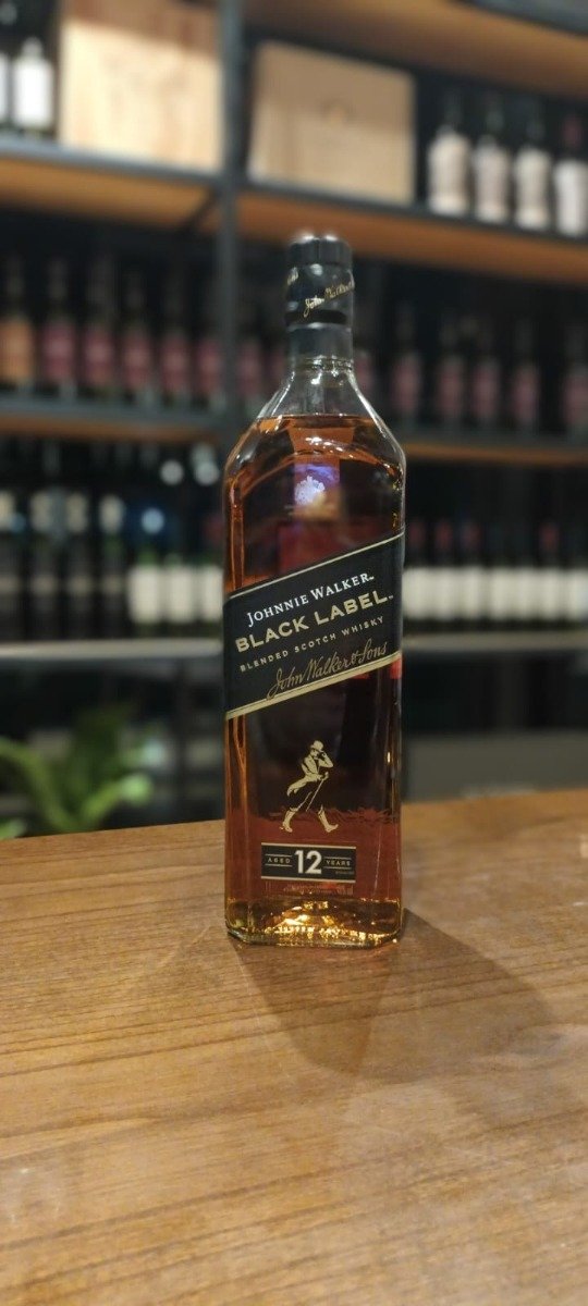 Producto - JOHNNIE WALKER BLACK LABEL