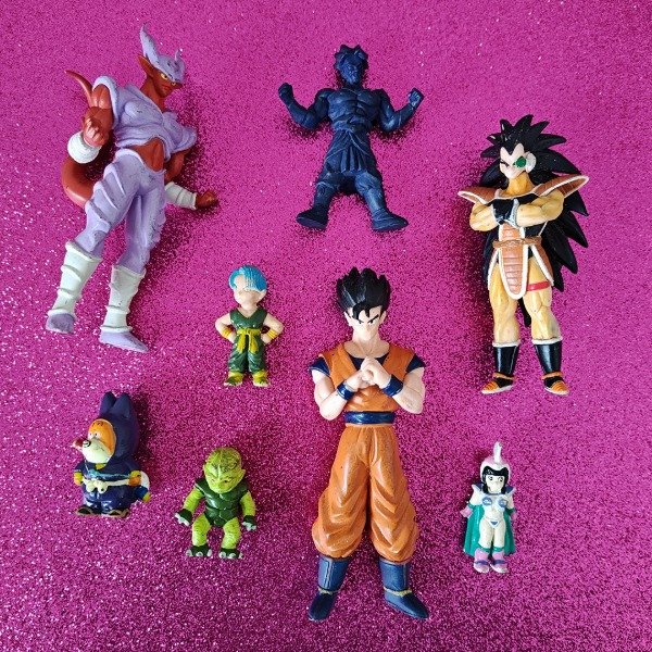 Producto - Lote Figuras Vintage Dragon Ball Z + Cartas Holográficas - 0