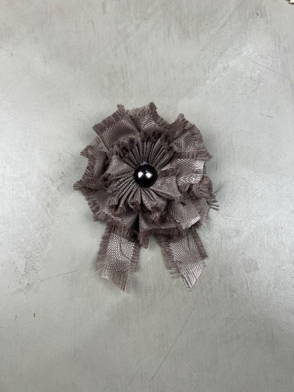 Producto - Visón Rosette Brooch