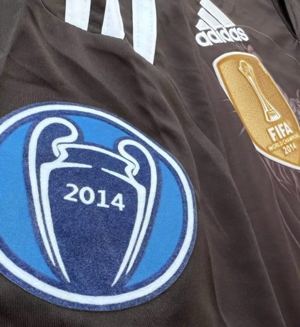Producto - CAMISETA REAL MADRID IMPORTADA ALTERNATIVA RETRO 2014/2015 #10 JAMES - 13
