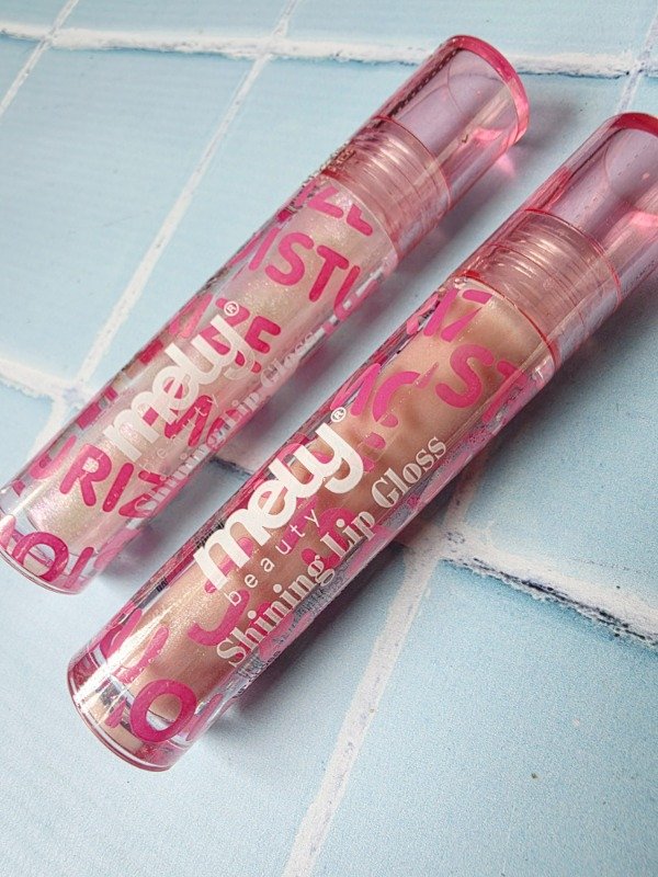 Producto - Gloss con brillo