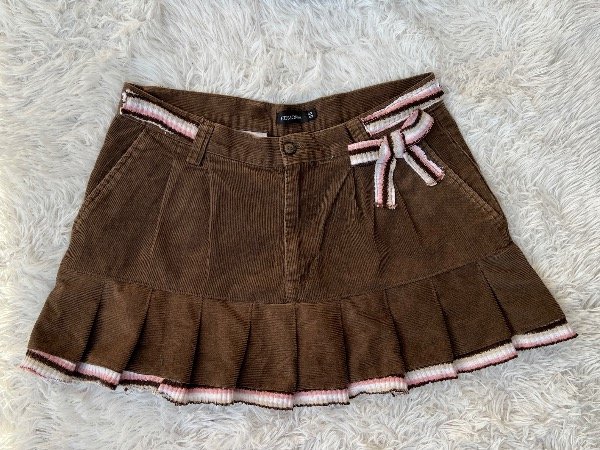 Mini falda custom de corderoy de talle 42