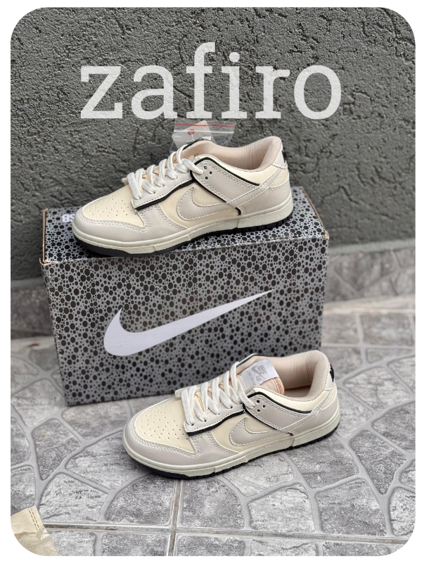 Producto - Nike Dunk SB Tiza