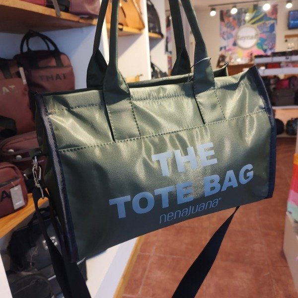 Producto - TOTE BAG MEDIANO NENA JUANA. Todo lo que necesitas en un solo bolso - 3