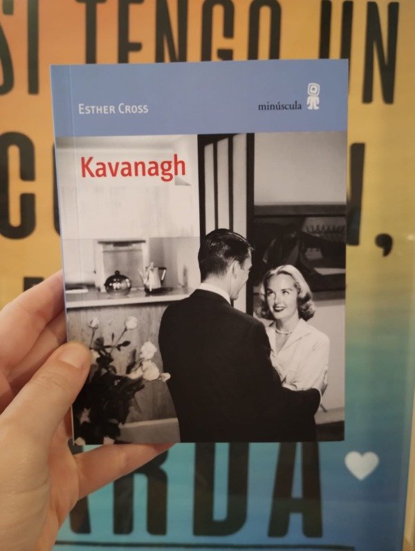 Producto - Kavanagh de Esther Cross