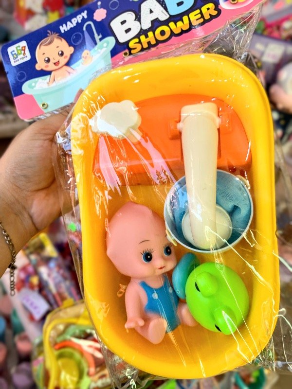 Producto - Bebé con bañera