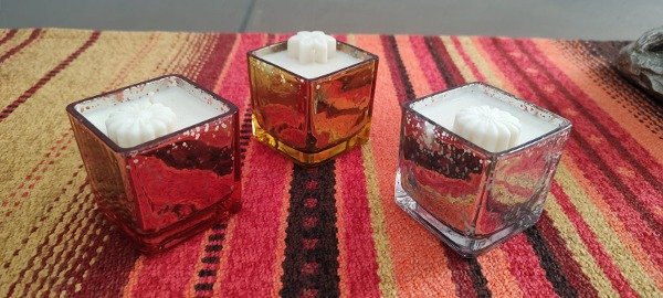 Producto - Vela cuadrada ideal mesa navideña