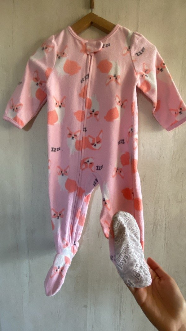 Producto - Enterito Micropolar Carters Perritos/12 meses/