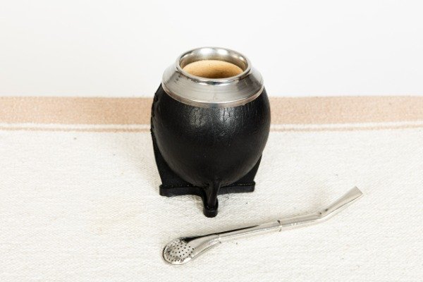 Producto - MATE TORPEDO NEGRO DE CALABAZA + BOMBILLA DE REGALO