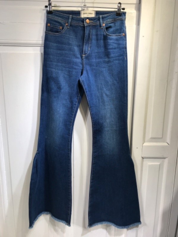 Producto - Jean JAZMIN CHEBAR azul oxford Talle 24- PRECIO: 58x