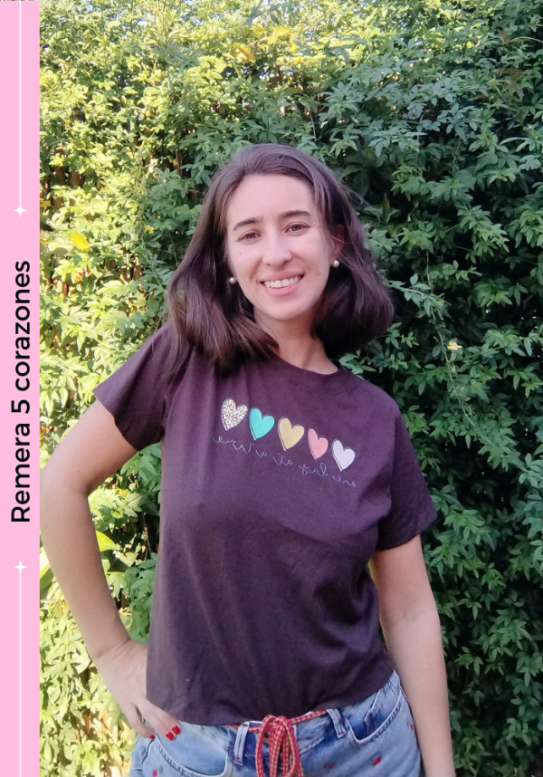 Producto - Remera 5 corazones