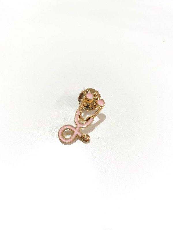 Producto - Pin Estetoscopio Rosa