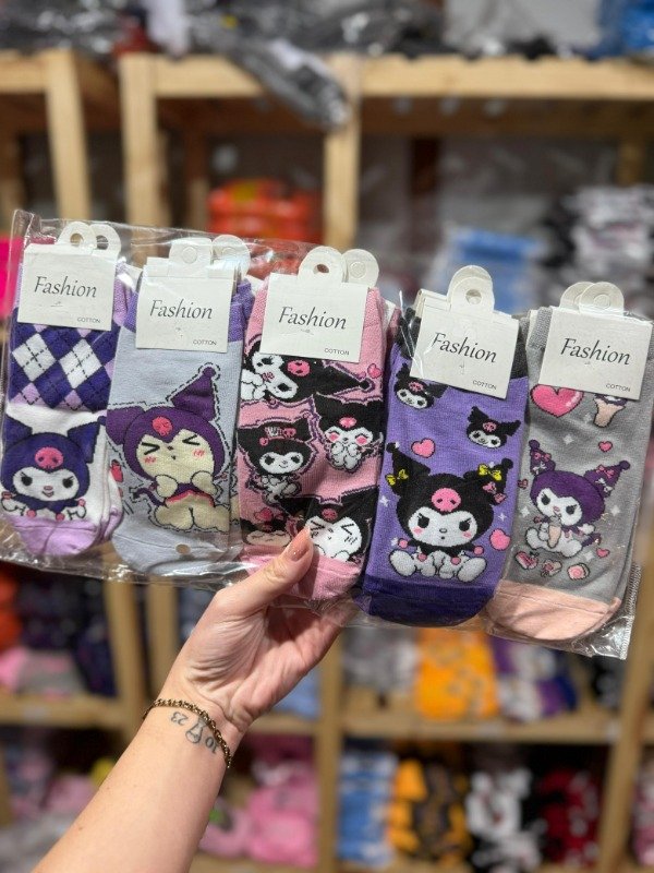 Producto - Docena Soquetes Fashion Kuromi Violeta