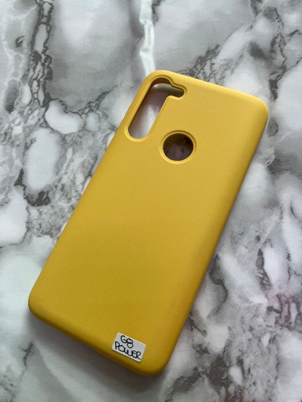 Producto - Funda silicona amarilla Motorola g8 power