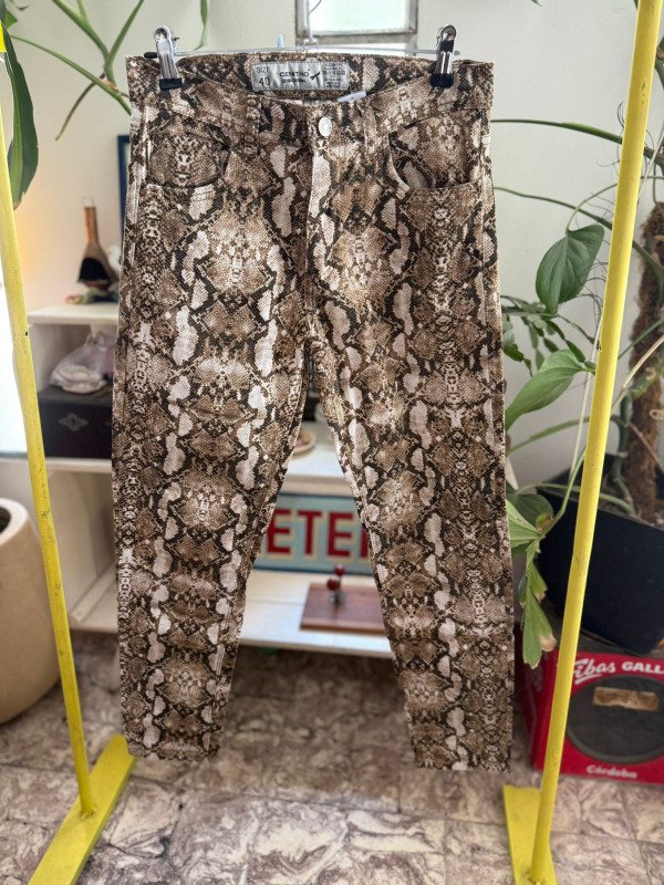 Producto - PANTALÓN VÍBORA