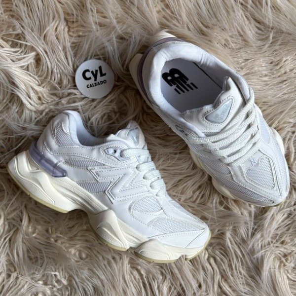 Producto - New Balance 9060 Off White - 0