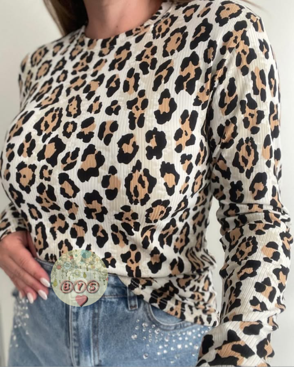 Producto - Remera Leopardo