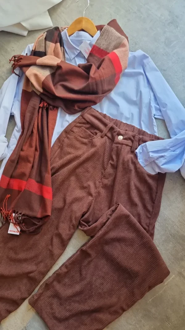 Producto - Pantalon corderoy choco