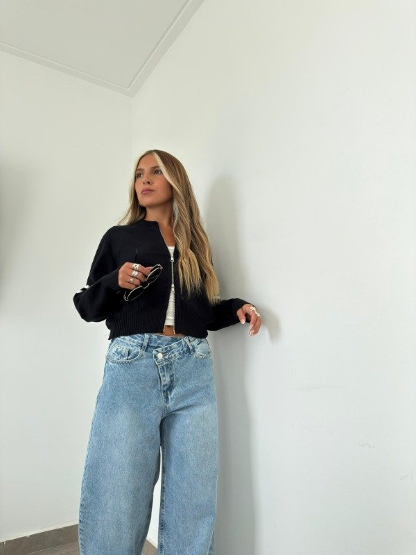 Producto - CAMPERA CHAOS NEGRA