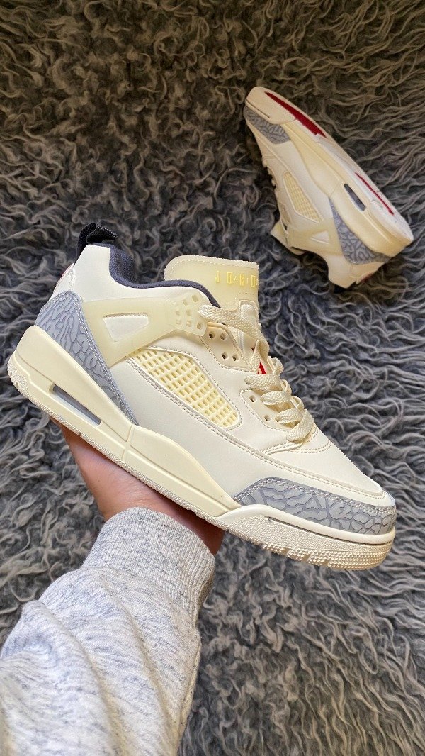 Producto - JORDAN RETRO SPIZIKE LOW COCONUT MILK