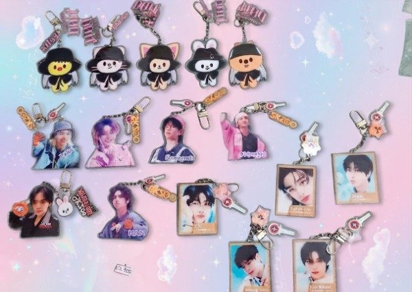 Producto - Llaveritos de Acrilico Kpop - Ingrese para elegir